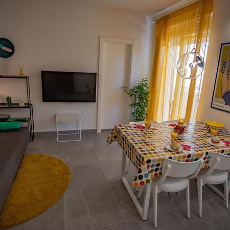 Ferienwohnung Nook Bb Split Exterior foto